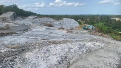 Bertahun-Tahun Tambang Batu Ilegal, Bukit Saksan, Libak Sabung,Kerja Siang Malam, Kemana Aparat Penegak Hukum, 